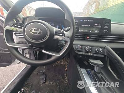 2024 Hyundai Elantra SE - zdjęcie 10 z 20 - miniatura