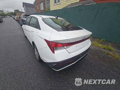2024 Hyundai Elantra SE - zdjęcie 2 z 20 - miniatura