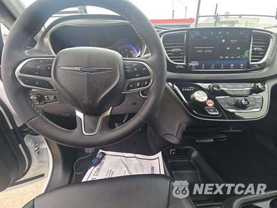 2027 Chrysler Pacifica Select 121.6" WB - zdjęcie 10 z 21 - miniatura