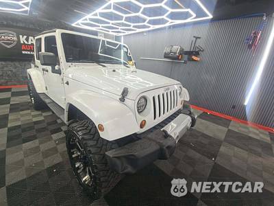 2013 Jeep Wrangler Unlimited Sahara - zdjęcie 4 z 27 - miniatura