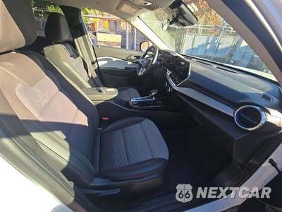 2025 Chevrolet Trax LT - zdjęcie 18 z 20 - miniatura