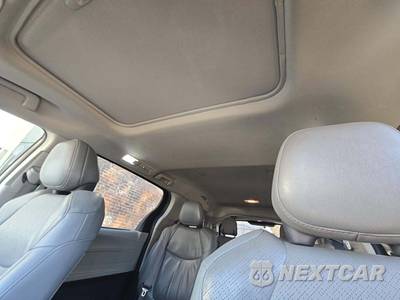 2022 Toyota Sienna Limited 7-Passenger 120.5" WB - zdjęcie 11 z 27 - miniatura