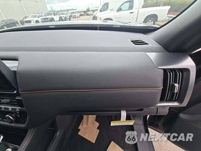 2026 Nissan Pathfinder Rock Creek - zdjęcie 17 z 25 - miniatura