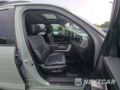 2024 Toyota Sequoia SR5 - zdjęcie 16 z 20 - miniatura