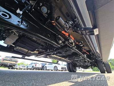 2026 Ford Super Duty F-450 Platinum Crew Cab Long Bed DRW - zdjęcie 7 z 20 - miniatura