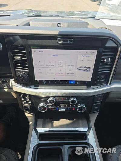 2026 Ford Super Duty F-450 Platinum Crew Cab Long Bed DRW - zdjęcie 10 z 20 - miniatura
