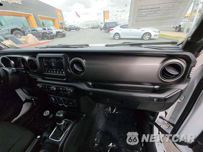 2022 Jeep Gladiator Sport S Crew Cab Medium Bed - zdjęcie 19 z 31 - miniatura