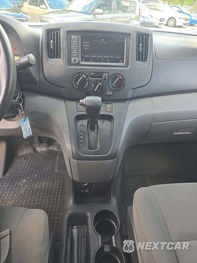 2020 Nissan NV200 Compact Cargo S 115.2" WB - zdjęcie 7 z 29 - miniatura