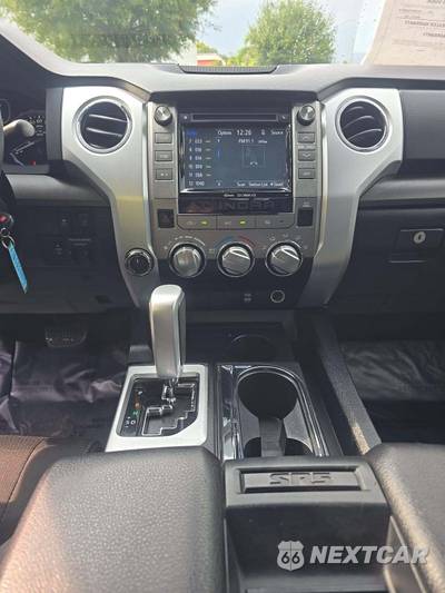2018 Toyota Tundra SR5 Extended Cab Medium Bed - zdjęcie 7 z 22 - miniatura