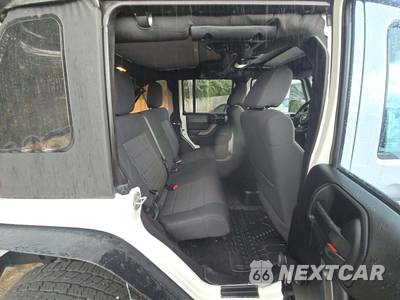 2012 Jeep Wrangler Unlimited Sport - zdjęcie 13 z 29 - miniatura