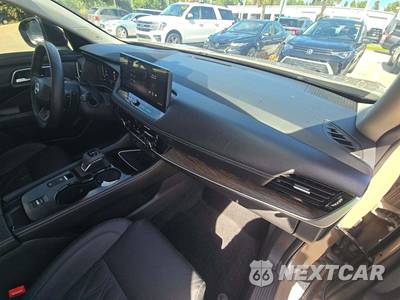2025 Nissan Rogue Platinum - zdjęcie 16 z 20 - miniatura