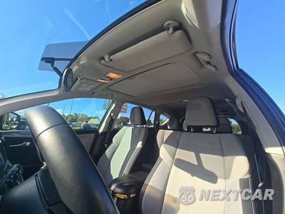 2016 Toyota RAV4 XLE - zdjęcie 8 z 30 - miniatura
