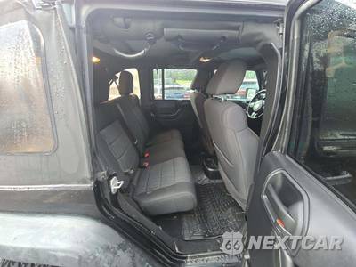 2011 Jeep Wrangler Unlimited Rubicon - zdjęcie 13 z 33 - miniatura