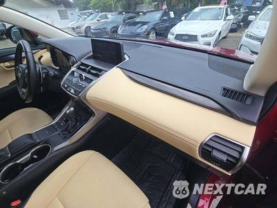 2018 Lexus NX 300 - zdjęcie 16 z 21 - miniatura