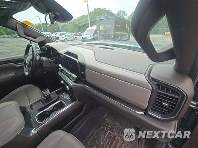 2024 GMC Sierra 1500 SLT Crew Cab Short Bed 4SA - zdjęcie 16 z 23 - miniatura