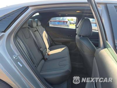 2023 Hyundai Elantra N Line - zdjęcie 13 z 18 - miniatura