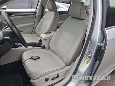 2018 Volkswagen Passat 2.0T SE - zdjęcie 6 z 24 - miniatura