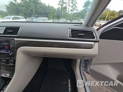 2018 Volkswagen Passat 2.0T SE - zdjęcie 19 z 24 - miniatura