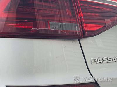 2018 Volkswagen Passat 2.0T SE - zdjęcie 22 z 24 - miniatura