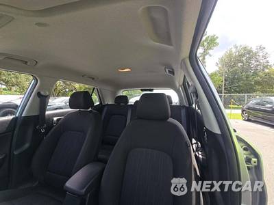 2023 Hyundai Venue SE - zdjęcie 11 z 23 - miniatura