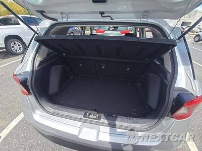 2023 Hyundai Venue SE - zdjęcie 14 z 23 - miniatura