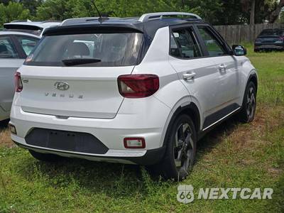 2023 Hyundai Venue Limited - zdjęcie 3 z 22 - miniatura