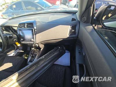 2025 Mitsubishi Outlander Sport LE - zdjęcie 19 z 20 - miniatura