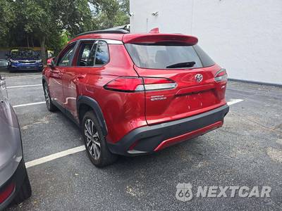 2023 Toyota Corolla Cross XLE - zdjęcie 2 z 21 - miniatura