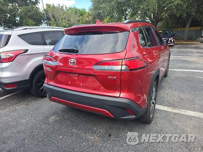 2023 Toyota Corolla Cross XLE - zdjęcie 3 z 21 - miniatura