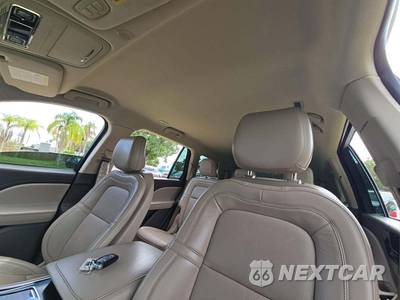 2020 Lincoln Aviator Reserve - zdjęcie 8 z 22 - miniatura