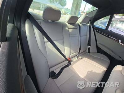 2013 Mercedes-Benz C 250 Sedan - zdjęcie 16 z 29 - miniatura
