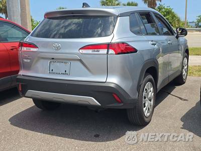 2024 Toyota Corolla Cross L - zdjęcie 3 z 22 - miniatura