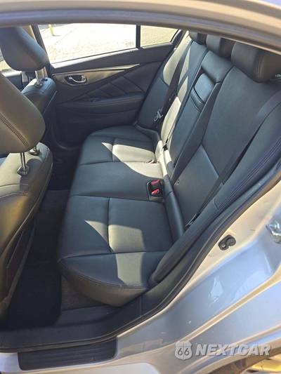 2017 INFINITI Q50 2.0t Premium - zdjęcie 13 z 21 - miniatura