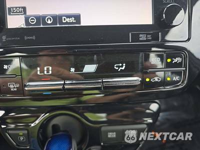 2016 Toyota Prius Four Touring - zdjęcie 24 z 24 - miniatura