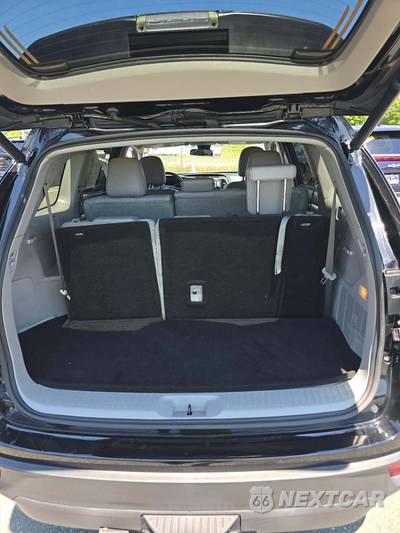 2017 Toyota Highlander LE Plus - zdjęcie 15 z 25 - miniatura