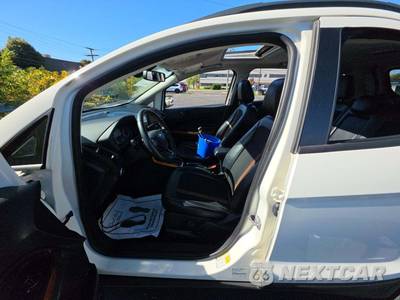 2018 Ford EcoSport SES - zdjęcie 3 z 20 - miniatura