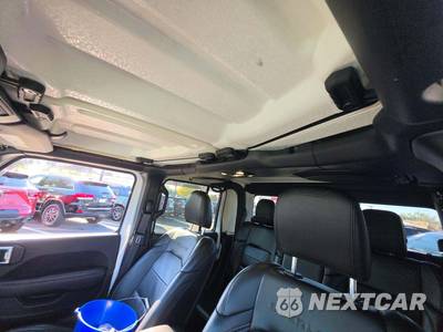 2020 Jeep Gladiator Overland Crew Cab Medium Bed - zdjęcie 8 z 18 - miniatura