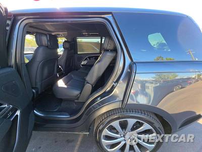 2023 Land Rover Range Rover SE LWB 7-Passenger - zdjęcie 13 z 27 - miniatura