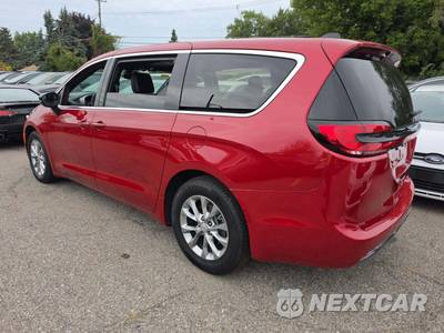 2026 Chrysler Pacifica Limited 121.6" WB - zdjęcie 2 z 24 - miniatura