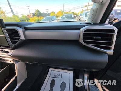 2024 Toyota Tundra Limited Crew Cab Short Bed - zdjęcie 16 z 18 - miniatura