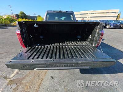 2024 Toyota Tundra Limited Crew Cab Short Bed - zdjęcie 11 z 18 - miniatura