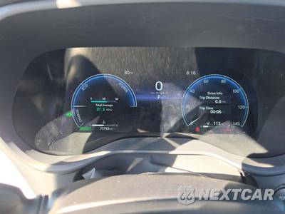 2025 Toyota Sienna XSE 7-Passenger - zdjęcie 6 z 22 - miniatura