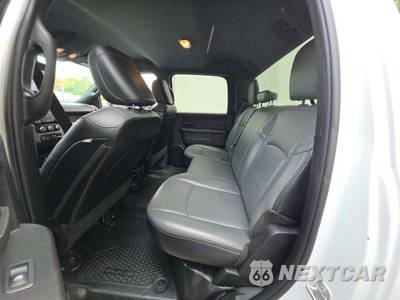 2023 Ram 2500 Tradesman Crew Cab Medium Bed - zdjęcie 13 z 29 - miniatura