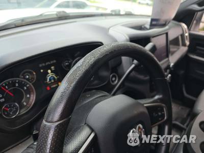 2023 Ram 2500 Tradesman Crew Cab Medium Bed - zdjęcie 21 z 29 - miniatura