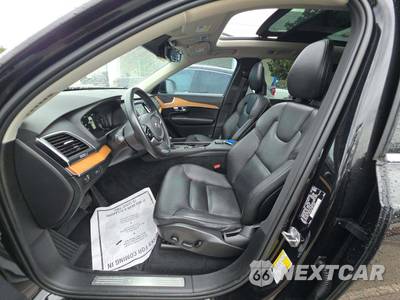 2021 Volvo XC90 T6 Momentum 7-Passenger - zdjęcie 6 z 21 - miniatura