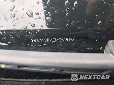 2021 Volvo XC90 T6 Momentum 7-Passenger - zdjęcie 5 z 21 - miniatura