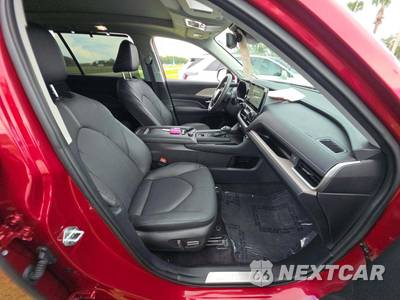 2024 Toyota Grand Highlander Platinum - zdjęcie 19 z 22 - miniatura