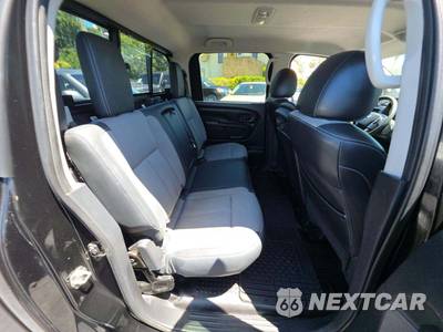 2018 Nissan TITAN S Crew Cab Short Bed - zdjęcie 16 z 28 - miniatura