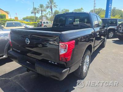 2018 Nissan TITAN S Crew Cab Short Bed - zdjęcie 3 z 28 - miniatura