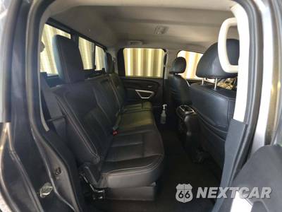 2023 Nissan TITAN SV Crew Cab Short Bed - zdjęcie 16 z 23 - miniatura